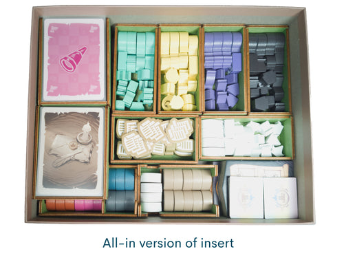 Top-down view of the Explorers of Navoria board game insert organiser including Forgotten Lands expansion option