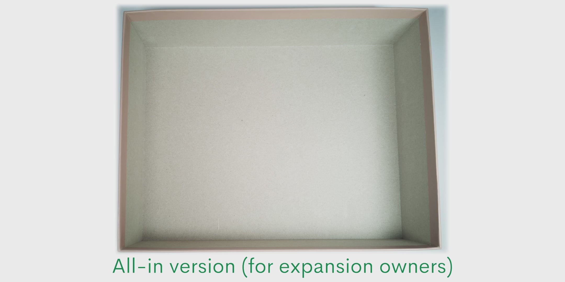 Explorers of Navoria + Forgotten Lands expansion insert (Flat-packed assembly kit)